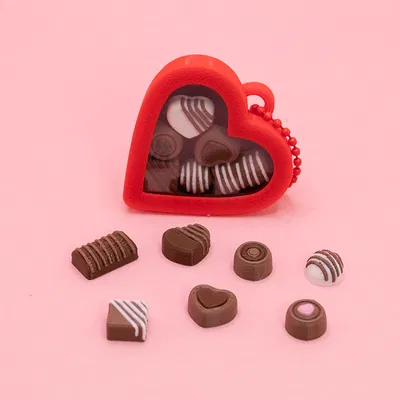Valentines Chocolate Shaker Fidget Charm – Charm lắc hộp chocolate trái tim
