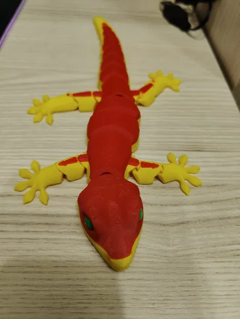 Jaszczurka Flexi (Thằn lằn Flexi) - Image 2