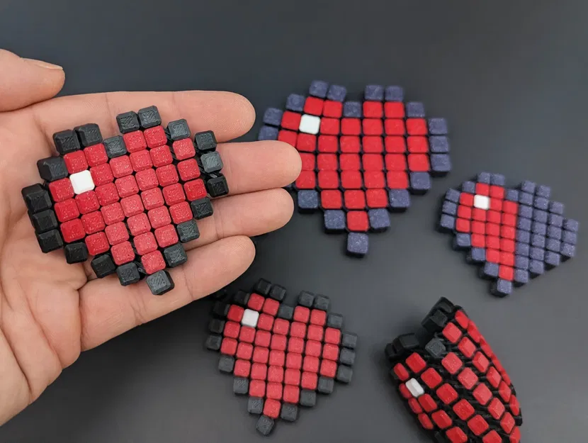 Minecraft Pixel Heart Flexi Gem Fidget - Image 1