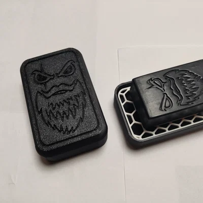 Hộp đựng xà phòng du lịch Angry Beards (travel soap case)