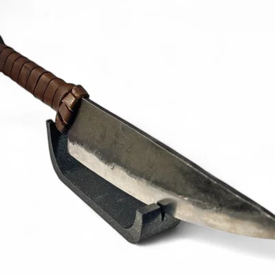 Giá đỡ dao (Knife holder) tối giản