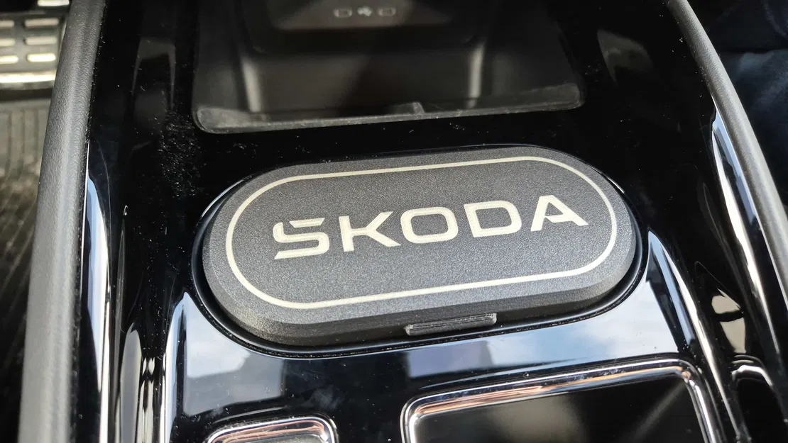 Thùng rác cho hộc để ly Skoda Enyaq - Image 1