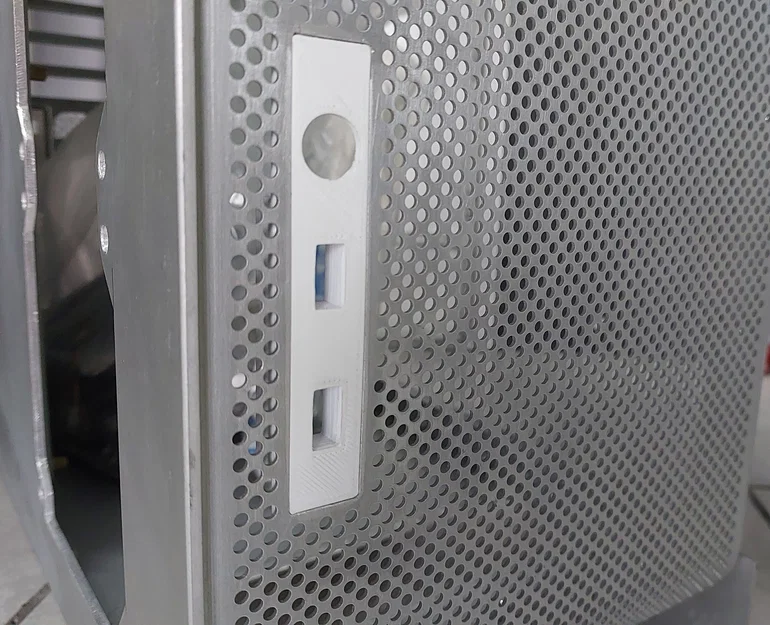 MacPro 2009 - Thiết kế lại Front I/O - Image 3