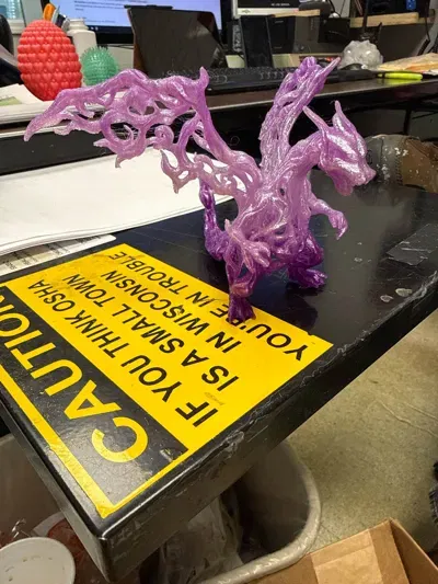 Charizard Elementale: Edizione Arte Voronoi - Image 2