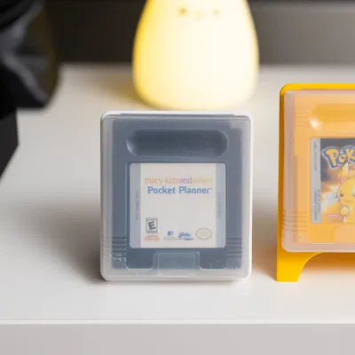 Kệ trưng bày Dusty Cart (cho Game Boy)