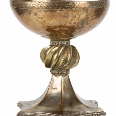 Chén Thánh (Holy Grail) từ phim Excalibur (1981) – The Holy Grail from the 1981 Movie Excalibur