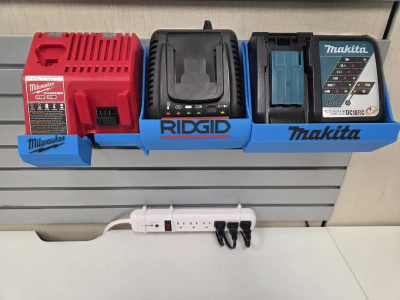 Đế/Gá sạc pin Milwaukee 48-59-1812 (Battery Charger Stand/Mount) - Image 5