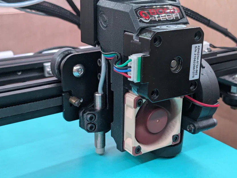 Ngàm gắn probe 8mm cho DDX v3 - Image 1