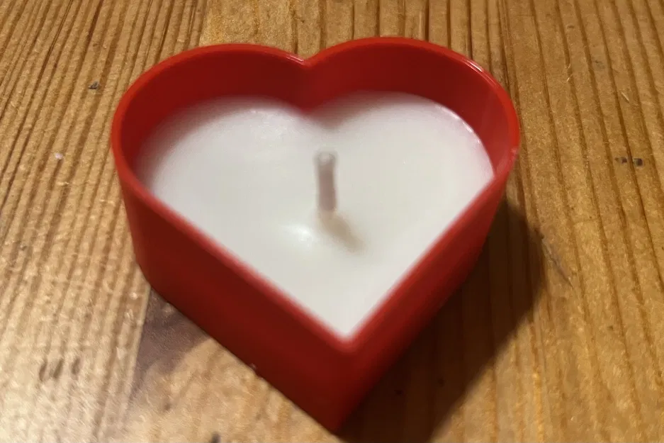Nến tealight hình trái tim (Hearty tea candle) - Image 6