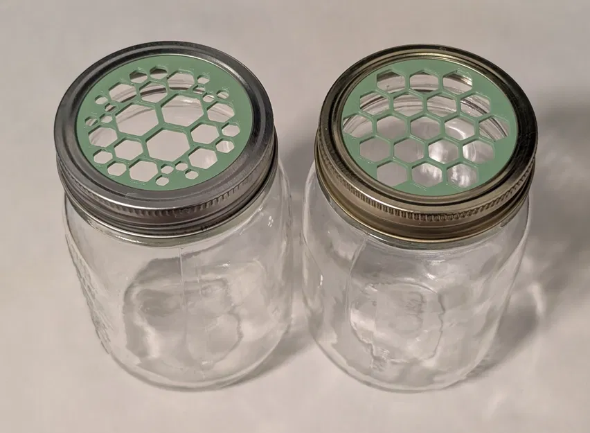 Nắp Mason Jar Cắm Hoa (Flower Arranging Mason Jar Lid) - Image 1