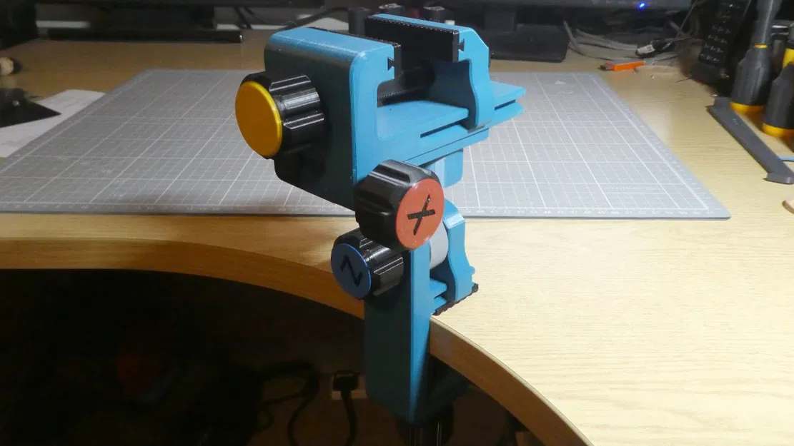 Ê-tô kẹp bàn 3 trục (Three Axis Table Vise) - Image 5