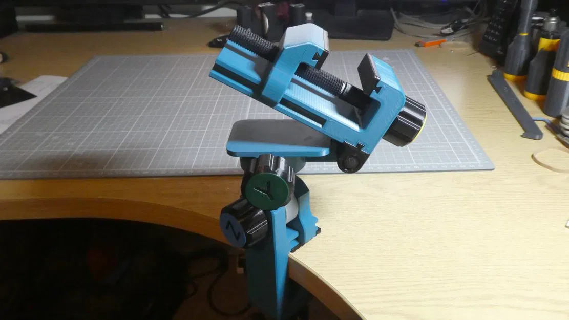 Ê-tô kẹp bàn 3 trục (Three Axis Table Vise) - Image 6