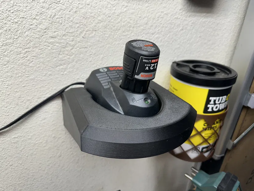 Giá treo tường cho sạc Bosch BC330 12V - Image 1