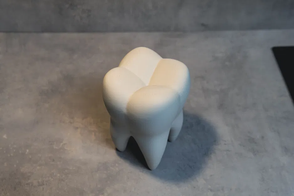 The Tooth (Răng Hàm) - Image 2