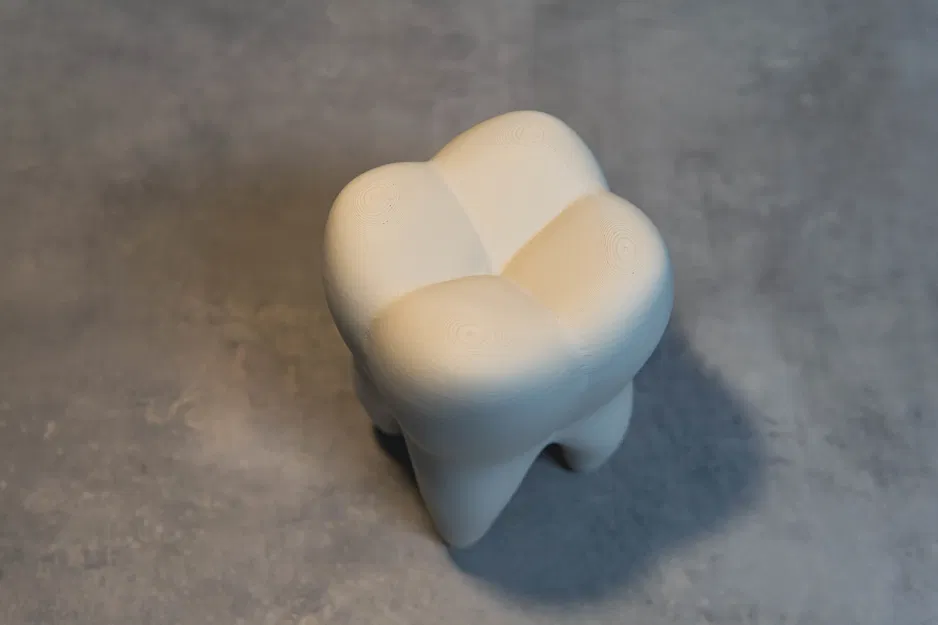 The Tooth (Răng Hàm) - Image 3