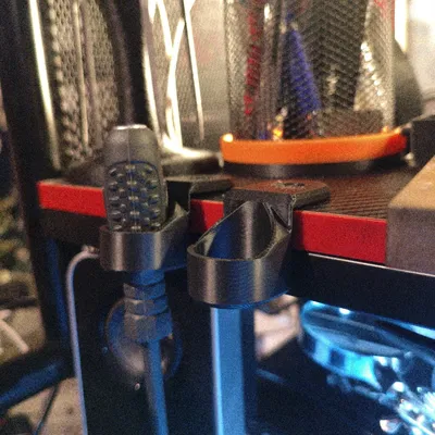 Giá đỡ tua vít đa năng (Universal Screwdriver Holder)