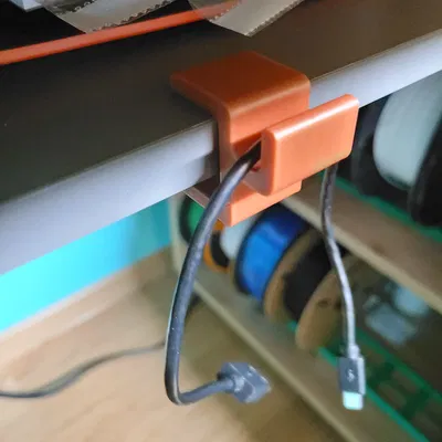 Kẹp giữ cáp cho bàn (table desk cable holder/stolni držač kabela)