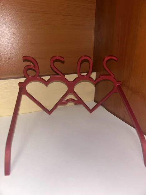 Kính Valentine 2025 (Valentine's Day 2025 glasses) - Image 2