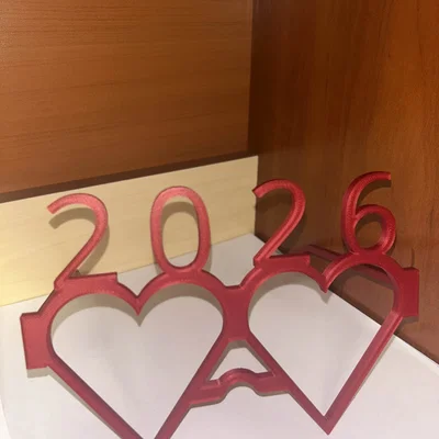 Kính Valentine 2025 (Valentine's Day 2025 glasses)