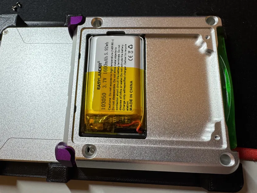 Boxypixel Unhinged SP - Pin rời 103050 1600mAh (Removeable Battery) - Image 1