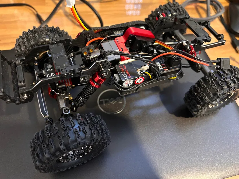 Ngàm gắn servo hộp số cho CR18P evo pro - Image 1