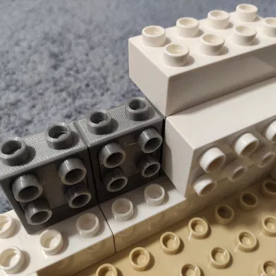 Khối kiểu Duplo có chốt bên hông (Duplo parts with side pins)