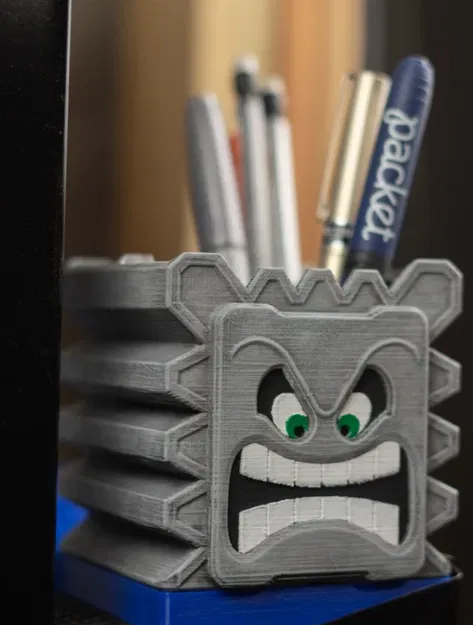 Khay chứa đồ Gridfinity Thwomp 2x2 - Image 1