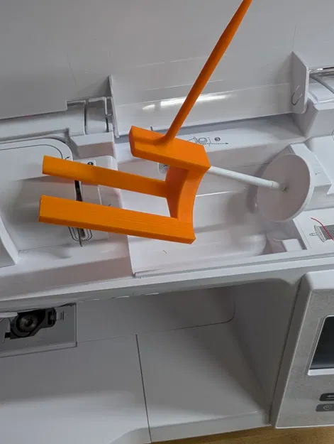 Giá đỡ cuộn chỉ may (sewing spool holder) - Image 2