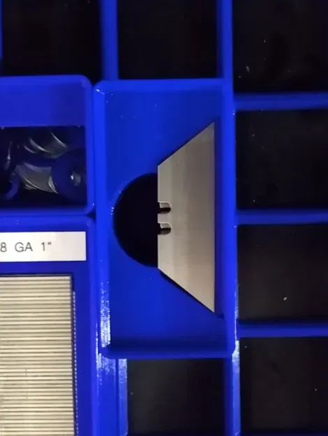 Khay Gridfinity đựng lưỡi dao Utility Knife (Razor Blade Holder) - Image 1