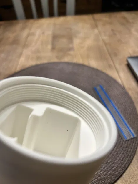 Hộp đựng GoPro Hero 5/6/7 & Hero 2018 Black kèm 2 pin - Image 2