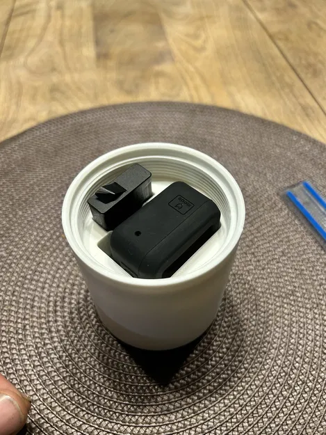 Hộp đựng GoPro Hero 5/6/7 & Hero 2018 Black kèm 2 pin - Image 5