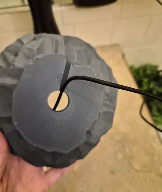 Thanh Kiếm Trong Đá: Giá Đỡ Philips OneBlade Collab kèm Ngăn Phụ Kiện Ẩn - Image 5