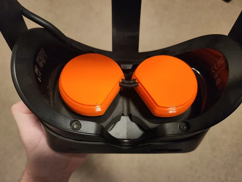 Nắp ống kính Valve Index nối bằng dây buộc tóc - Image 1