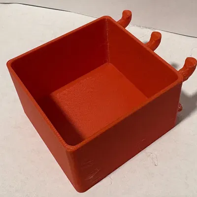 Hộp Pegboard 60mm x 60mm