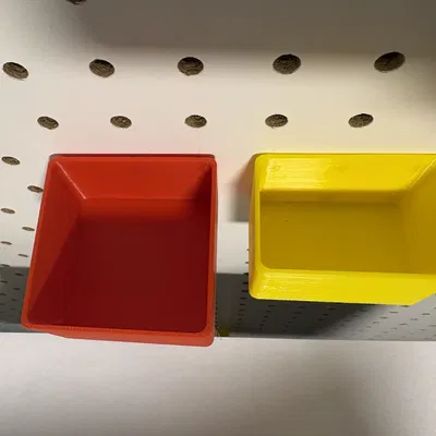 Hộp Pegboard 60mm x 60mm