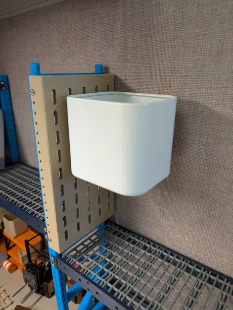 Upright Ikea Skadis cho Modular racking system - Image 3