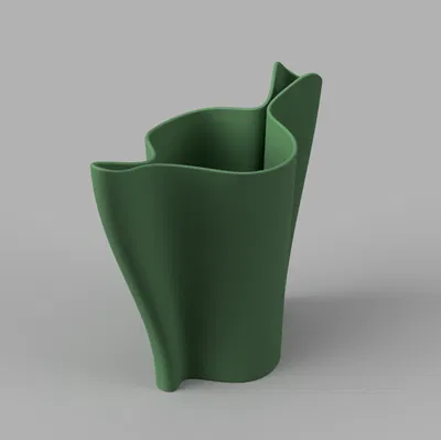 Bình rót “Folded Plant Pitcher” dạng gấp, phong cách điêu khắc hiện đại