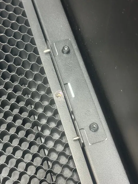 Spacer cho RA3 Bracket của Xtool P3 khi dùng Dofiki Honeycomb - Image 3