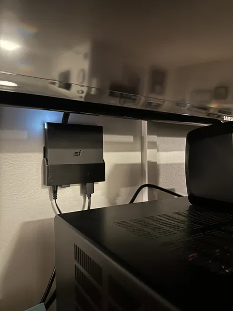 Giá treo trượt Formuler Z10 (Formuler Z10 Holder) - Image 1