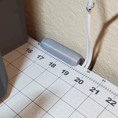 Bộ Chặn Tường Cho Thảm Bàn Fiskars (Fiskars Desk Mat Wall Buffer)