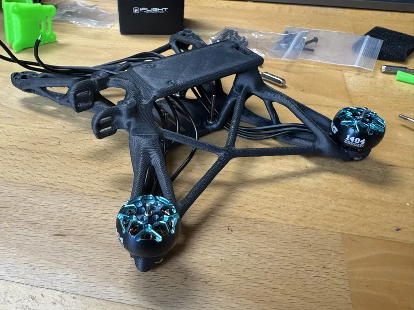 Project Synthara - Khung FPV Drone Generative Design 3.5 Inch - Image 9