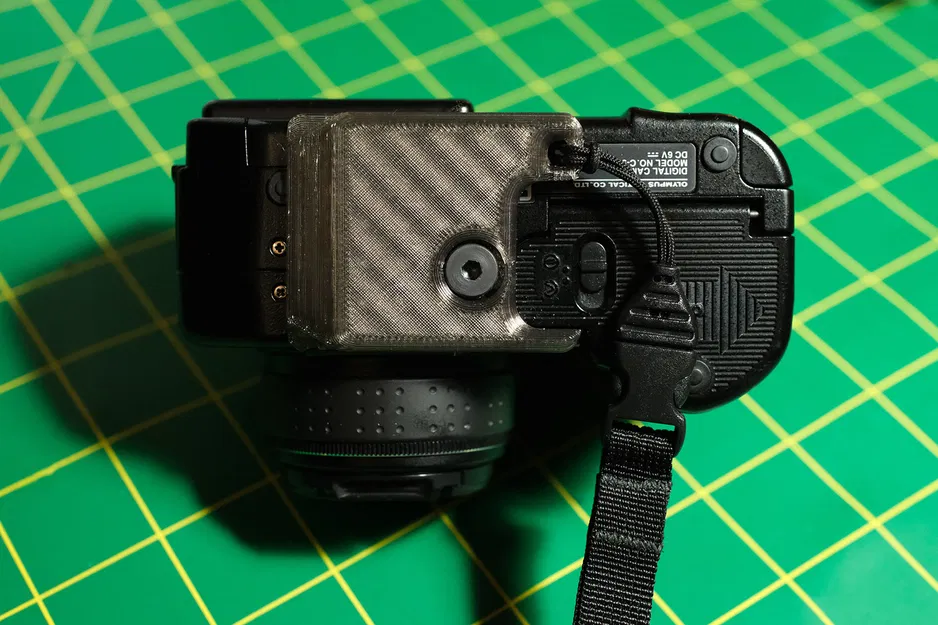 Olympus C-5050 compact arca plate - Image 3