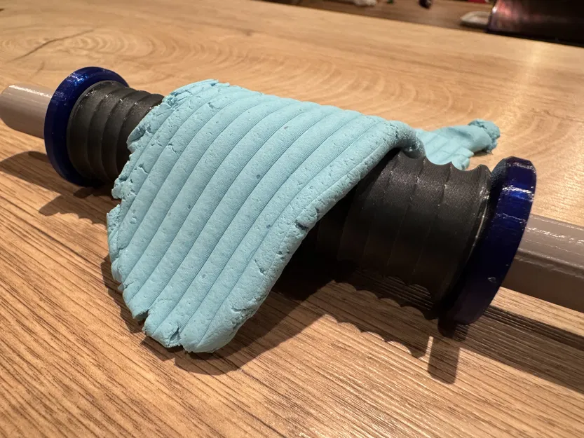 Con lăn bột nặn (Playdough) - Rãnh khía (Notched) - Image 1