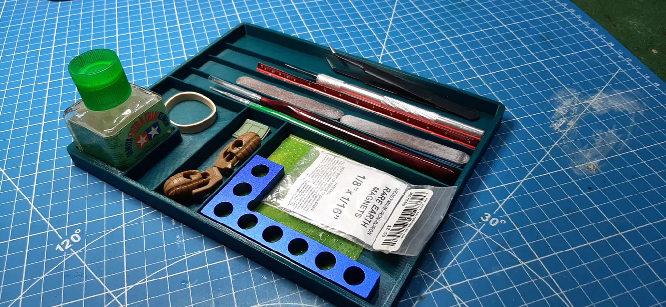 Khay đựng keo Tamiya và dụng cụ làm mô hình - Image 3