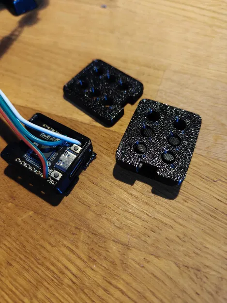 Vỏ Mini cho ESP32-C6 DFRobot Beetle - Image 2