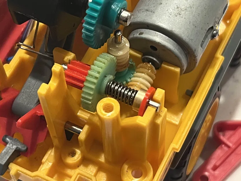 Sửa bánh răng nâng xe nâng Rokenbok (Rokenbok Forklift Lift Gear Repair) - Image 2