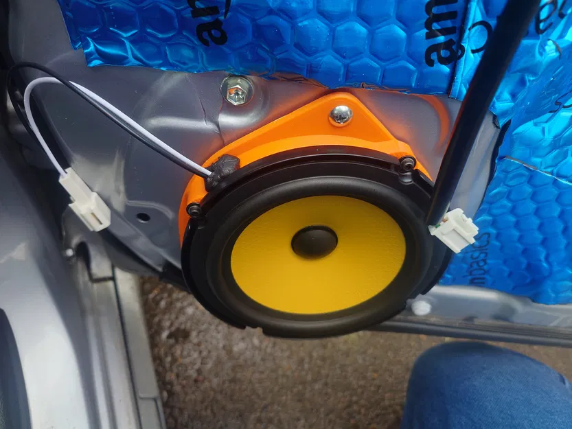 Bát/giá đỡ loa Subaru 6.5" (Speaker Bracket) - Image 1