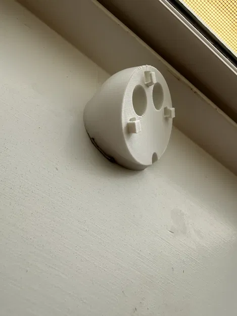 Ngàm treo tường nghiêng cho Unifi G6 Instant WiFi Camera - Image 1