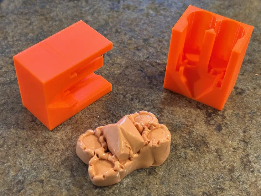 Khuôn Lâu Đài Ngầu (Cool Castle Mold) - Image 2