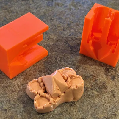 Khuôn Lâu Đài Ngầu (Cool Castle Mold)